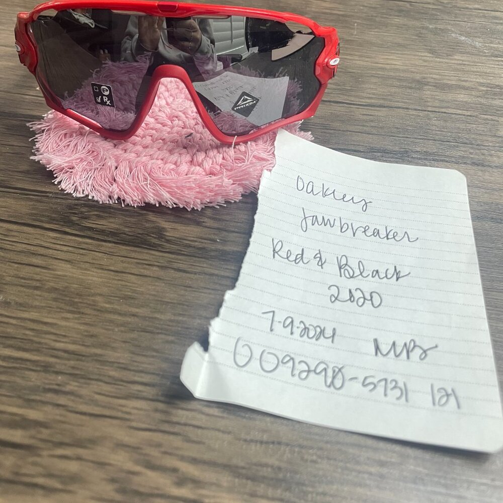 RARE 2020 Oakley Sunglasses - BRAND NEW